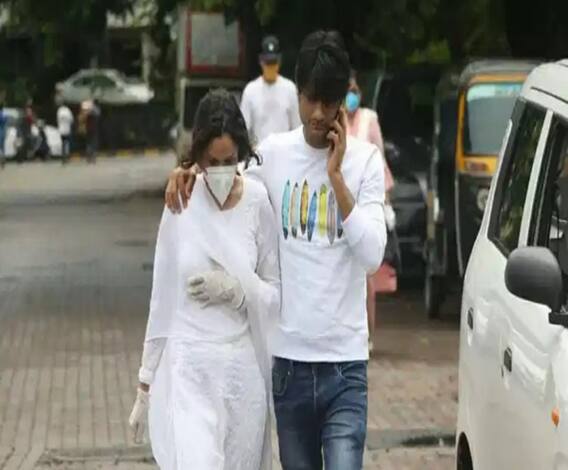 সুশান্তর বন্ধু সন্দীপের বিরুদ্ধে থানায় অভিযোগ, চিঠি তদন্তকারী অফিসারকেও 