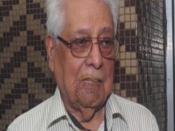 Basu Chatterjee's mortal remains cremated in Mumbai