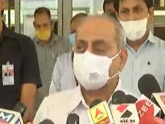 ગાંધીનગરઃ સ્વર્ણિમ સંકુલમાં કોરોનાથી મૃત્યુ પામનાર લોકોને અપાઇ શ્રદ્ધાંજલિ, જુઓ વીડિયો 