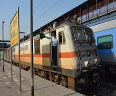 ১ জুলাই থেকে ১২ই অগাস্ট পর্যন্ত বন্ধ সমস্ত ট্রেন, চলবে কেবলমাত্র স্পেশাল ট্রেন