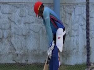 कोरोना के कहर के बीच अफगानिस्तान में शुरू हुई क्रिकेट प्रैक्टिस, सोशल डिस्टेंसिंग का रखा जा रहा ध्यान