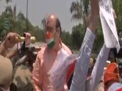 Galwan Clash:दिल्ली में Chinese Embassy के सामने विरोध प्रदर्शन, पूर्व सैनिक भी हुए शामिल