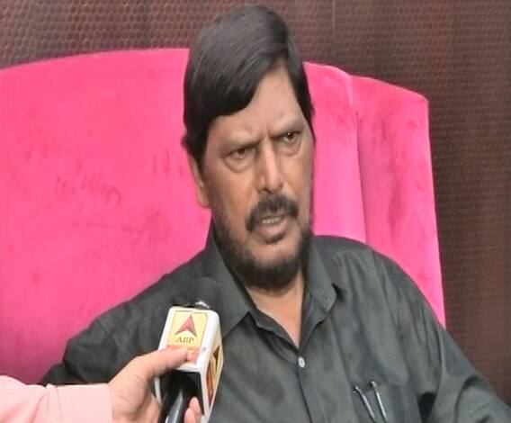 Ramdas Athawale | सरकारनं चीनी वस्तूंसोबतच चायनीज रेस्टॉरंटवरही बंदी घालावी : रामदास आठवले
