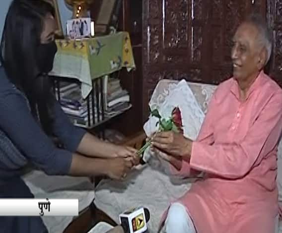 Pune | हमाल पंचायतीचे ज्येष्ठ समाजसेवक बाबा आढावांचं 91व्या वर्षात पदार्पण, मुख्यमंत्र्यांकडून शुभेच्छा