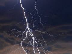 Lightning strikes various parts of Bihar, leaves 83 dead