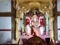 બહુચરાજી મંદિરમાં ભક્તે 25 લાખથી વધુની કિંમતનો સોનાનો મુગટ કર્યો ભેટ, જુઓ વીડિયો