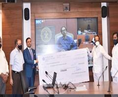 Mumbai Pune Expressway | आयआरबीकडून एमएसआरडीसीला 6 हजार 500 कोटींचा टोलवसूलीचा पहिला हफ्ता प्रदान 