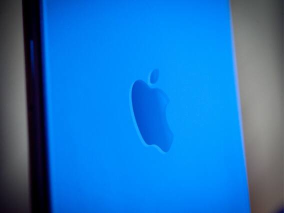 Apple cracks down on 'illegal' Chinese apps on its App Store