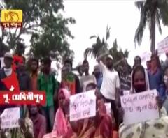 একই নামের একাধিক কার্ডে রেশন তোলার অভিযোগ, তৃণমূল নেতার বিরুদ্ধে বিক্ষোভ বিজেপির