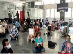 Delhi: AIIMS nurses protest against prolonged usage of PPE