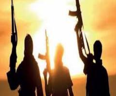 ৪ জঙ্গি ঢুকেছে দিল্লিতে! হাই অ্যালার্ট রাজধানীতে