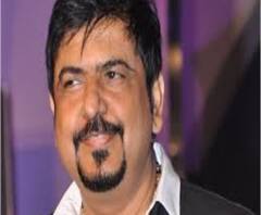 করোনাকে হারিয়ে হাসপাতাল থেকে মুক্ত সুজিত বসু, পাড়ায় পুষ্পবৃষ্টি, অনুগামীদের ভিড় 