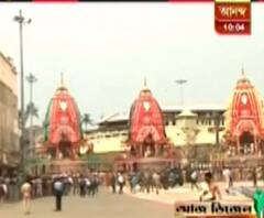 পুরীর রথযাত্রা: রীতি মেনে হল ছেড়া পহরা, পালঙ্কিতে চড়ে রাজবাড়িতে রওনা রাজার