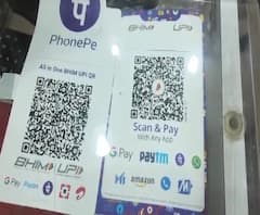 Unlock Solapur | सोलापुरातील बाजारपेठेत ग्राहकांची लगबग, रोख व्यवहारापेक्षा कॅशलेश व्यवहारावर भर