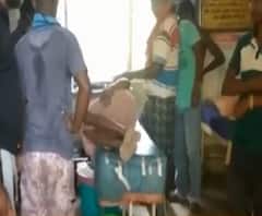 পশু চিকিৎসা ক্যাম্পে পতাকা লাগানো ঘিরে হাড়োয়ায় তৃণমূল-বিজেপি সংঘর্ষ, আহত ১৫