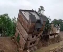 এক ঝলকে : দাসপুরে হুড়মুড়িয়ে ভেঙে পড়ল ৪ তলা বাড়ি, বর্ষার শুরুতেই রানিগঞ্জে ধস