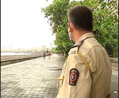 Unlock 1.0 | कालच्या गर्दीनंतर आज मरिन ड्राईव्ह परिसरात पोलिस बंदोबस्त तैनात