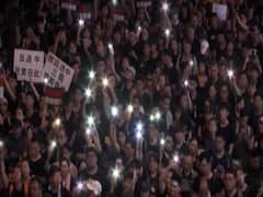 चीन ने छीनी Hong Kong की स्वायत्ता!