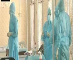 মাটি কাটার যন্ত্রে কোভিড-আক্রান্তের শেষযাত্রা, অমানবিক ছবি অন্ধ্রপ্রদেশে