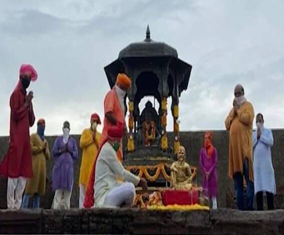 TOP 50 | गल्ली ते दिल्लीपर्यंतच्या महत्त्वाच्या बातम्यांचा आढावा | बातम्यांचं अर्धशतक 