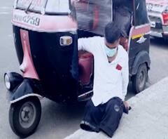 Special Report | दोन्ही पाय गमावलेला नागेश काळे जिद्दीनं उभा राहिला! 100 दिवसांनंतर पुन्हा रिक्षाचं स्टेअरिंग हाती