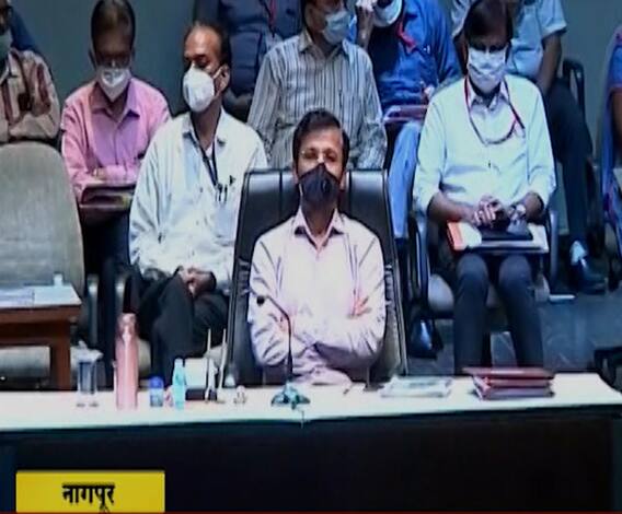 Nagpur Tukaram Mundhe | नागपूरच्या महासभेत महानाराजीनाट्य,सभा सुरू असताना तुकाराम मुंढे चिडून निघाले