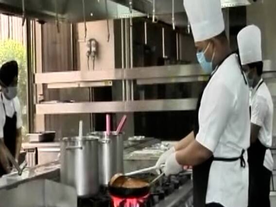 8 June से खुलेंगे होटल-रेस्त्रां, देखिए कैसी है तैयारी | Delhi Ground Report