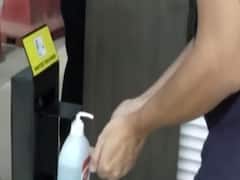 कोरोना की वजह से मॉल में बदला शॉपिंग का तरीका