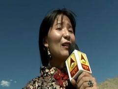 Ladakh woman sings to motivate Army soldiers