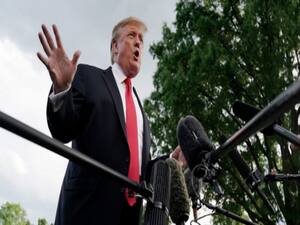 US President Election: तीन राज्यों में पिछड़ सकते हैं ट्रंप - Survey