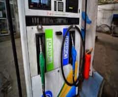 ফের মহার্ঘ পেট্রোল-ডিজেল, কলকাতায় কত বাড়ল দাম? জেনে নিন