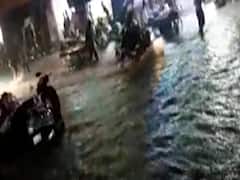 Bhopal: झमाझम बारिश के बाद पानी-पानी हुआ शहर, सड़कों पर जलजमाव