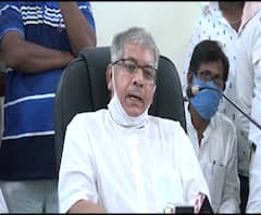 भारतात कोरोनाच्या संसर्गाला मोदी जबाबदार,त्यांच्यावर 302 चा गुन्हा दाखल करा : प्रकाश आंबेडकर