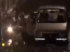 Heavy rains & water logging trouble Mumbaikars once again 