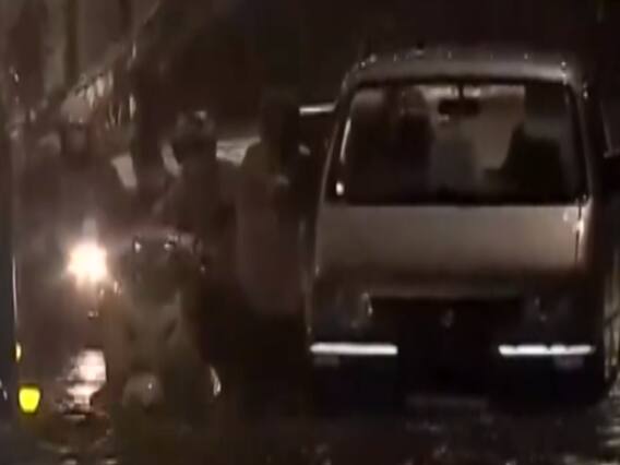 कैसा रहेगा Mumbai और Delhi में मौसम का हाल ? Delhi में हो सकती है आज बारिश 