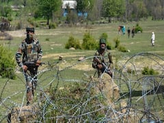 Jammu Kashmir: कुलगाम में मुठभेड़ के दौरान दो आतंकी ढेर, त्राल में भी चल रहा सर्च ऑपरेशन