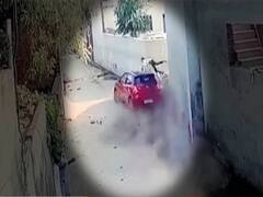 Ghaziabad में बेकाबू कार का कहर, देखिए- Viral Punch