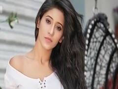 Shivangi Joshi lends financial help to 'Begusarai' co-star | Hot News Full