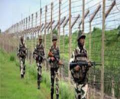 জম্মু কাশ্মীর: রাজৌরিতে পাক আক্রমণে মৃত ভারতীয় জওয়ান, পাল্টা গোলাবর্ষণ ভারতের