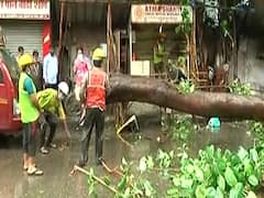 Cyclone Nisarga crosses Maharashtra, en route to Gujarat
