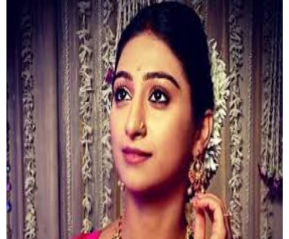 করোনায় আক্রান্ত হিন্দি টেলিভিশন অভিনেত্রী মোহনা কুমারী সিংহ, একতা কপূরের বিরুদ্ধে থানায় অভিযোগ