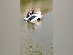 Gujarat: Car plunges into river in Gandhinagar, 1 dead