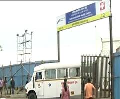 Cyclone Nisarga | निसर्ग चक्रीवादळाचा मुंबईला धोका, बीकेसी कोविड सेंटरमधून रुग्णांना हलवलं