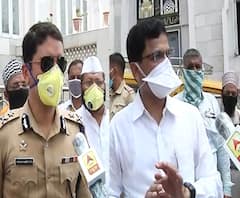 नाशिकच्या नाईकवाडी परिसरात कोरोनाचो फैलाव; पालिका आयुक्त आणि पोलिस आयुक्त रस्त्यावर