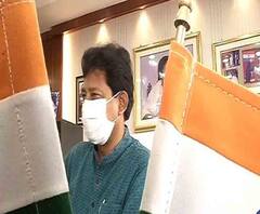 ভারতীয় সেনা জওয়ানের রক্তে ভিজেছে লাদাখের মাটি! গানে শ্রদ্ধার্ঘ মন্ত্রী রাজীব বন্দ্যোপাধ্যায়ের 