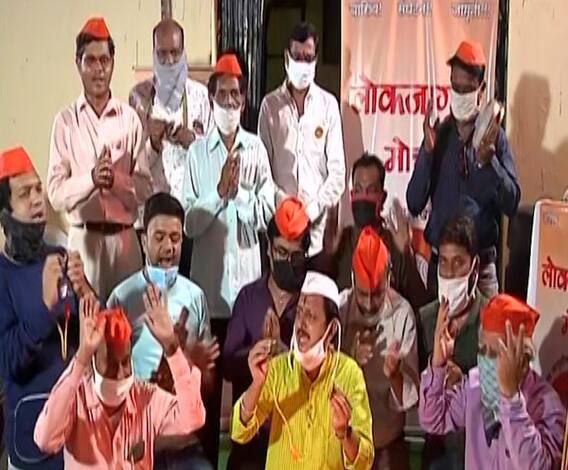 पालखी एक्स्प्रेसची मागणी फेटाळल्याने संताप; नागपुरात टाळ मृदुंग वाजवत सरकारविरोधात आंदोलन