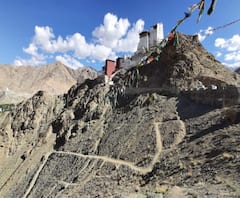 ফটাফট: আজ ফের ভারত-চিন সেনা পর্যায়ের বৈঠক, জুলাইয়ের শেষে রাফাল, আরও খবর