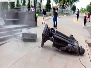 Statues being vandalized in 'Black Lives Matter' protest | Sansani