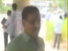 ગાંધીનગરઃ માસ્ક પહેર્યા વિના કેબિનેટ બેઠકમાં પહોંચેલા મંત્રી ઇશ્વર પટેલે ભર્યો 200 રૂપિયાનો દંડ, જુઓ વીડિયો