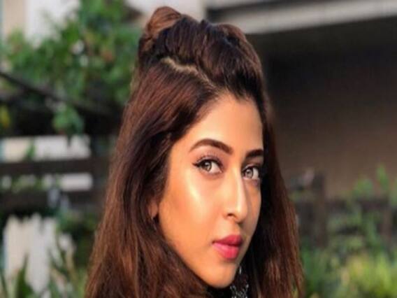 Sonarika Bhadoria isn't affected by early morning shoots